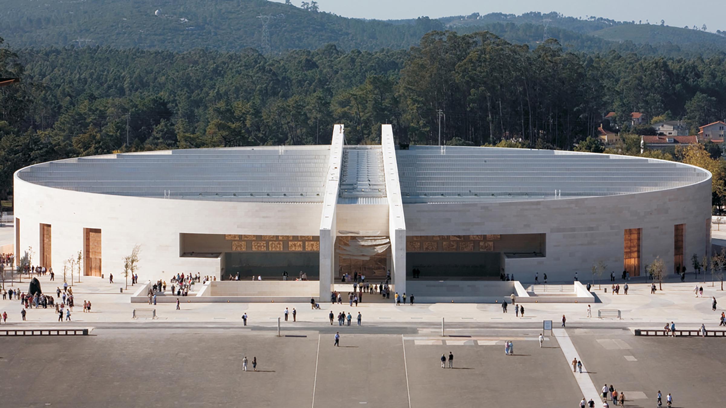 Facal Igreja da Santíssima Trindade - Fátima